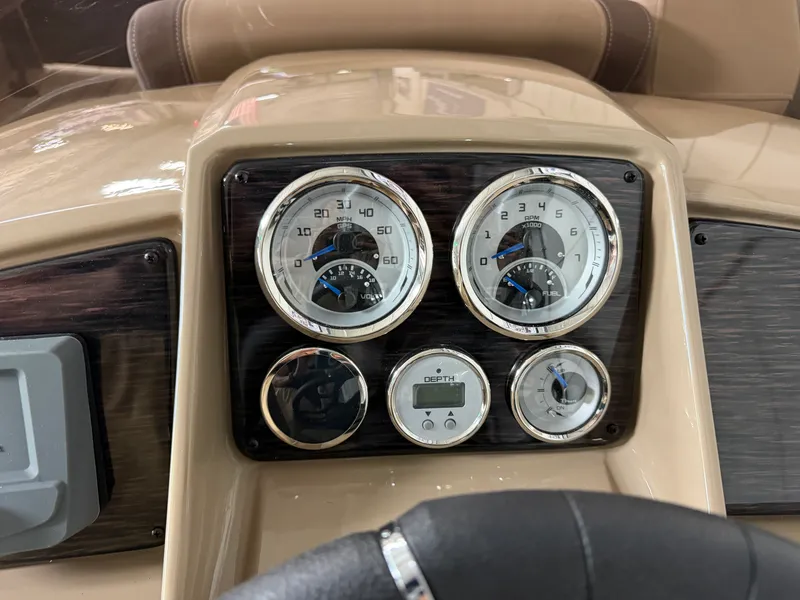 Slide: The Image of Sylvan MIRAGE 8520 CLZ DH 2027 - 16