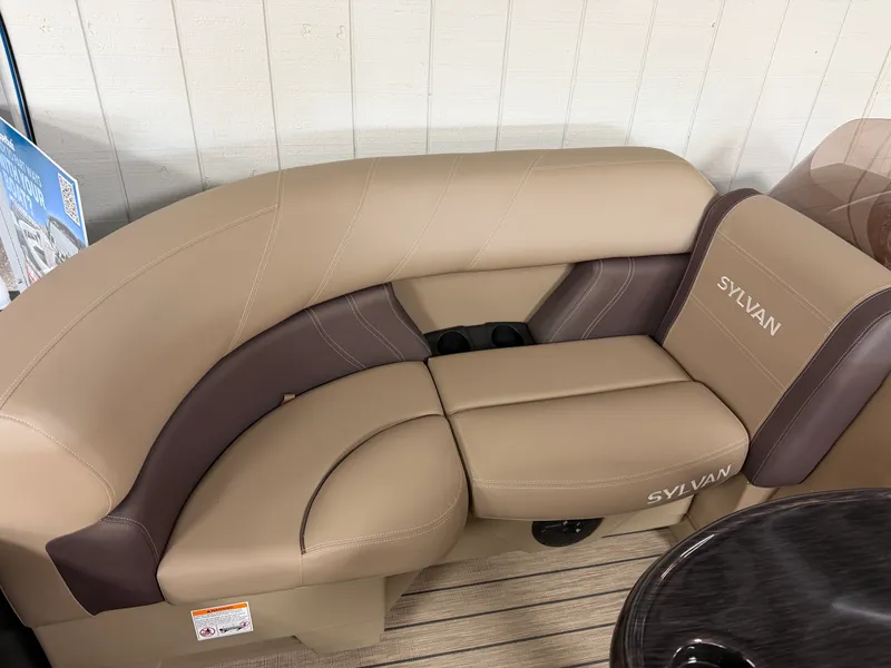 Slide: The Image of Sylvan MIRAGE 8520 CLZ DH 2027 - 5