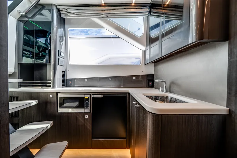 Slide: The Image of Galeon 435 GTO 2027 - 50