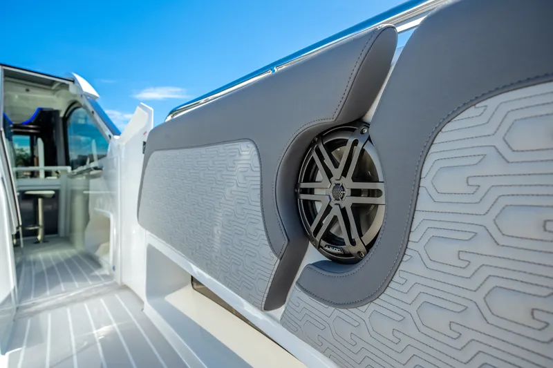 Slide: The Image of Galeon 435 GTO 2027 - 45