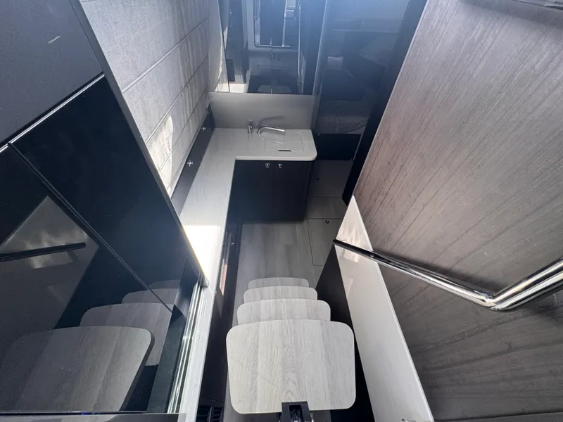 Slide: The Image of Galeon 435 GTO 2027 - 13