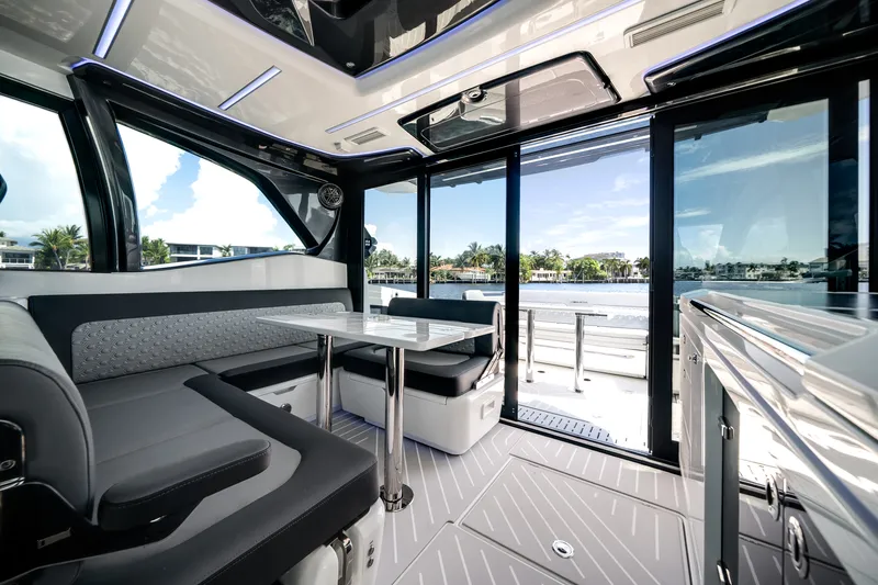 Slide: The Image of Galeon 435 GTO 2027 - 24