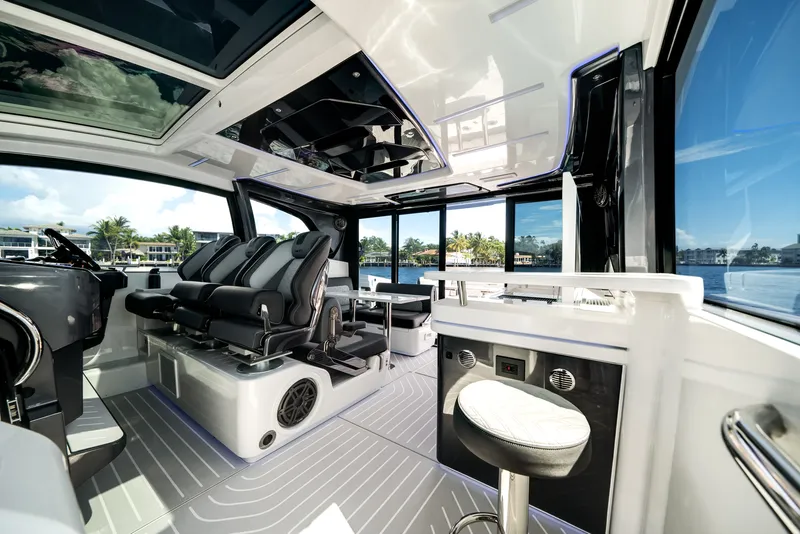 Slide: The Image of Galeon 435 GTO 2027 - 30