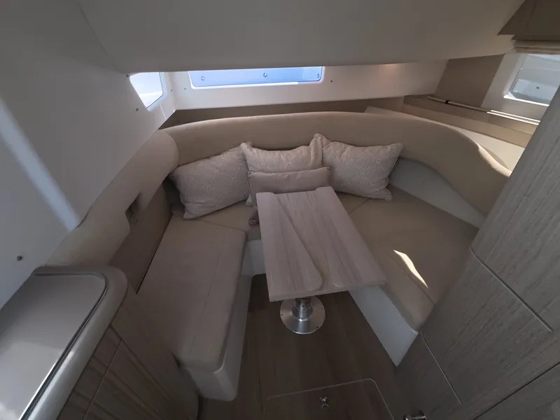 Slide: The Image of Galeon 375 GTO 2027 - 21