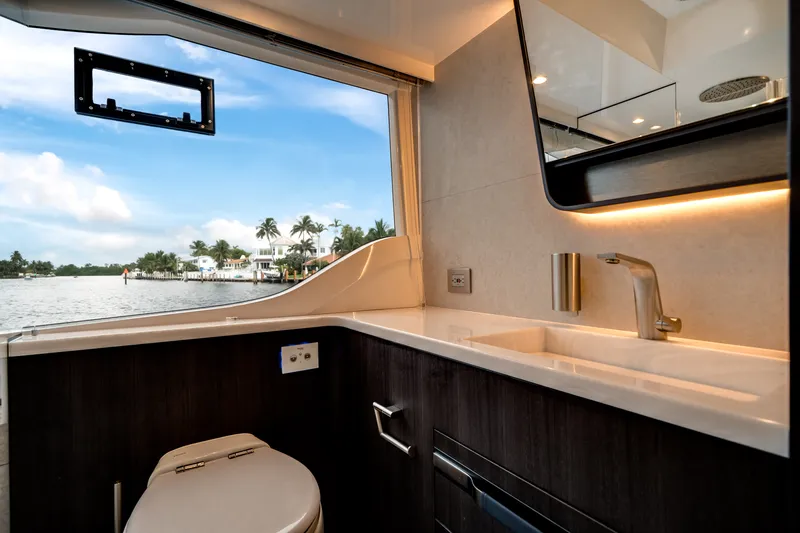 Slide: The Image of Galeon 570 SKY 2027 - 36