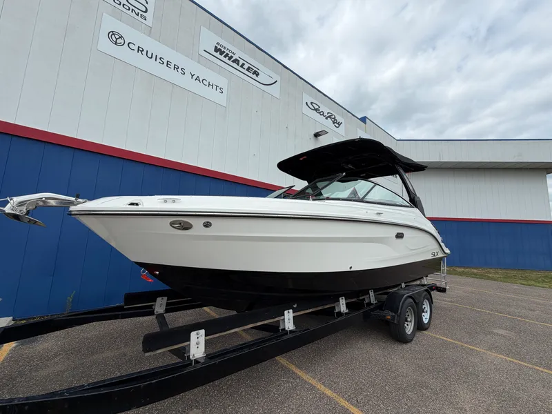 Slide: The Image of Sea Ray 260SLX 2027 - 3