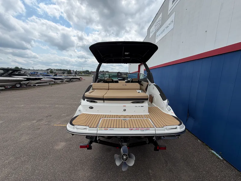 Slide: The Image of Sea Ray 260SLX 2027 - 6