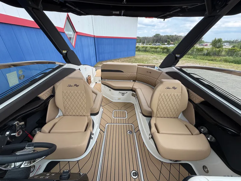 Slide: The Image of Sea Ray 260SLX 2027 - 48