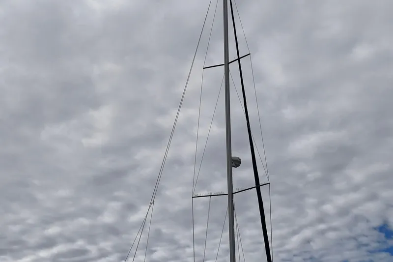 Slide: The Image of Catalina 387 2003 - 8