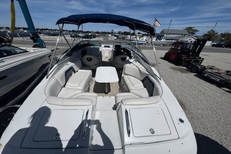 Slide: The Image of Crownline Boats 270 2005 - 4