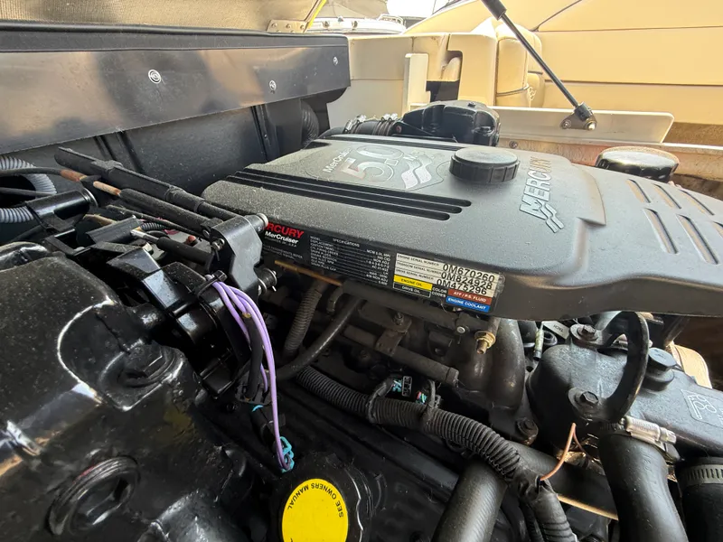 Slide: The Image of Sea Ray 200 SL WT 2004 - 24