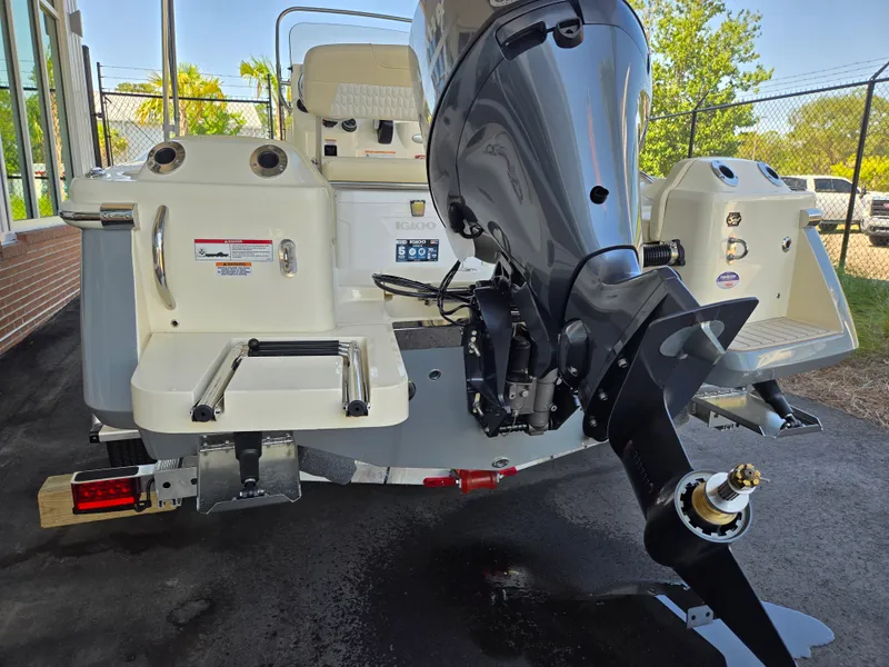 Slide: The Image of Scout 188 Sportfish 2027 - 1