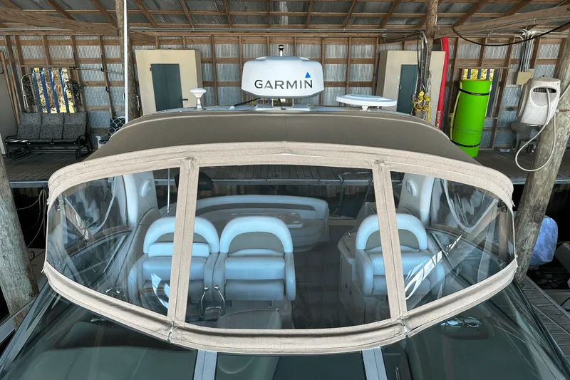 Slide: The Image of Sea Ray 340 Sundancer 2003 - 12