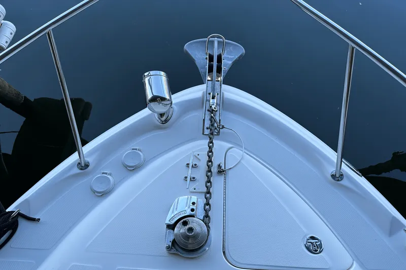 Slide: The Image of Sea Ray 340 Sundancer 2003 - 13