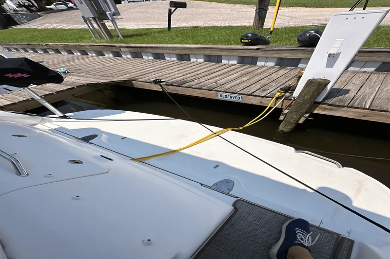 Slide: The Image of Sea Ray 340 Sundancer 2003 - 16