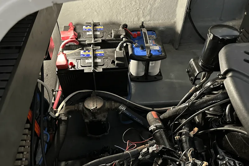 Slide: The Image of Sea Ray 340 Sundancer 2003 - 38