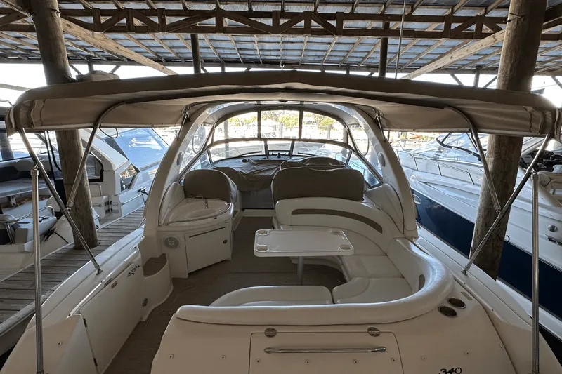 Slide: The Image of Sea Ray 340 Sundancer 2003 - 9