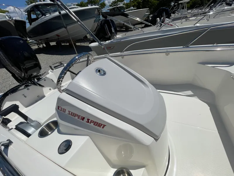 Slide: The Image of Boston Whaler 130 Super Sport 2027 - 5