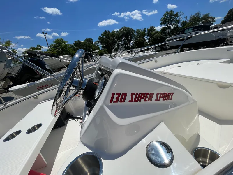 Slide: The Image of Boston Whaler 130 Super Sport 2027 - 4