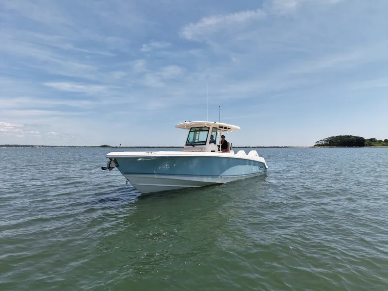 Slide: The Image of Boston Whaler 330 Outrage 2026 - 2
