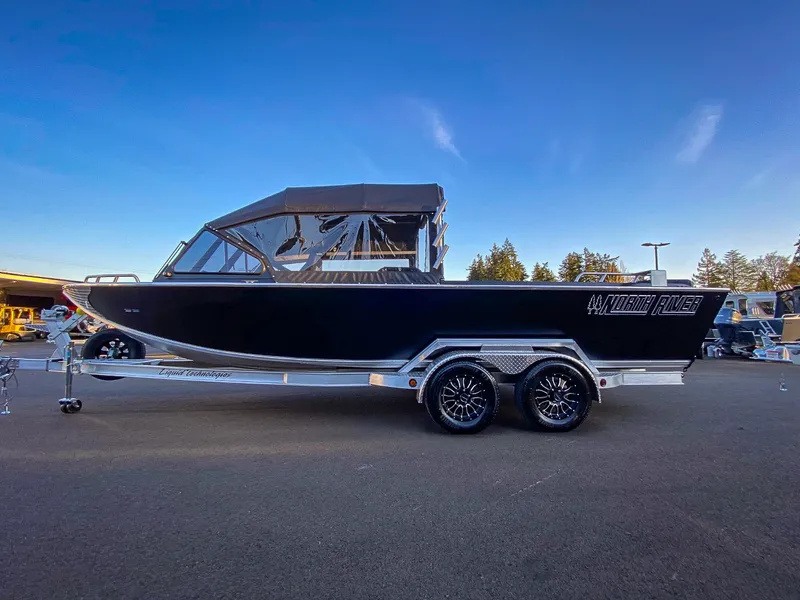 The Image of North River 24 Commander 2026 - 1