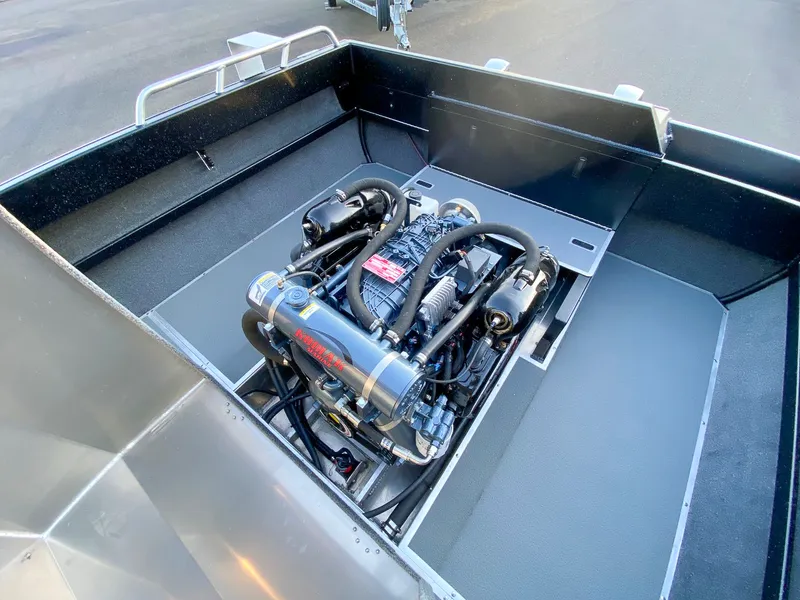 Slide: The Image of North River 24 Commander 2026 - 22