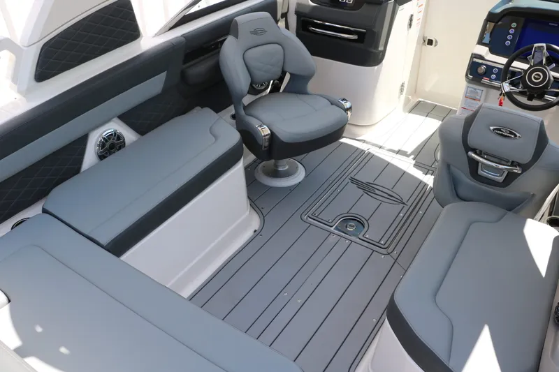 Slide: The Image of Chaparral 26 Surf 2025 - 26