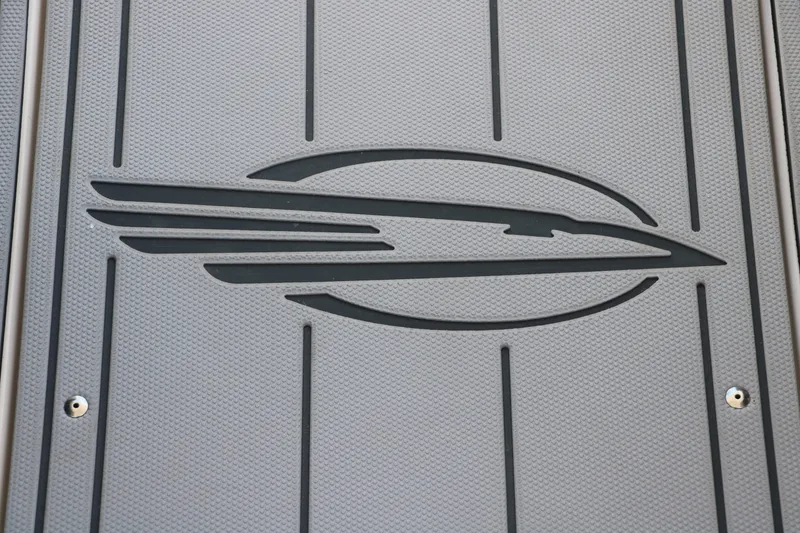 Slide: The Image of Chaparral 26 Surf 2025 - 42