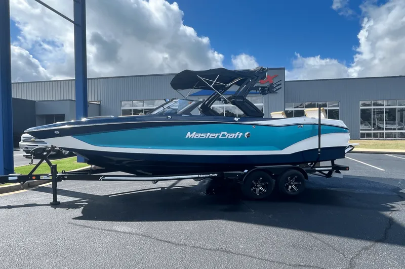 The Image of Mastercraft X24 2024 - 0