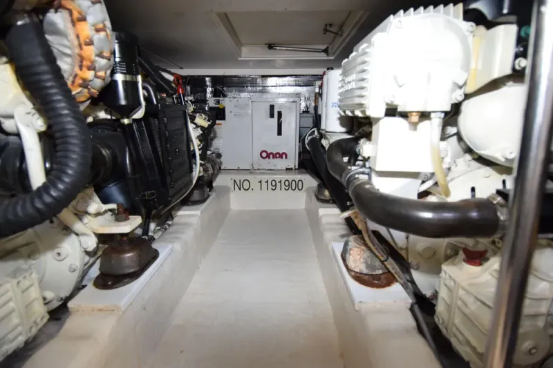 Slide: The Image of Riviera 33 Open Flybridge 2005 - 27