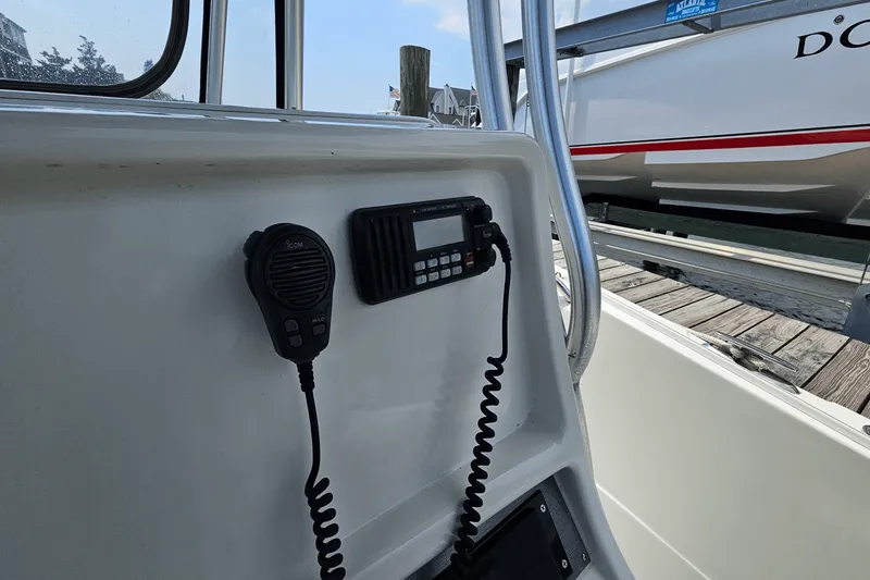 Slide: The Image of Sailfish 2660 CC 2008 - 13