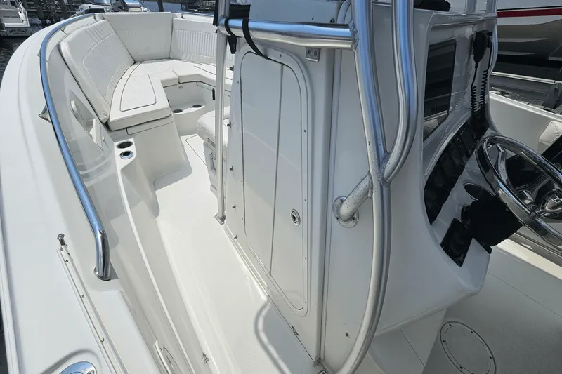 Slide: The Image of Sailfish 2660 CC 2008 - 20