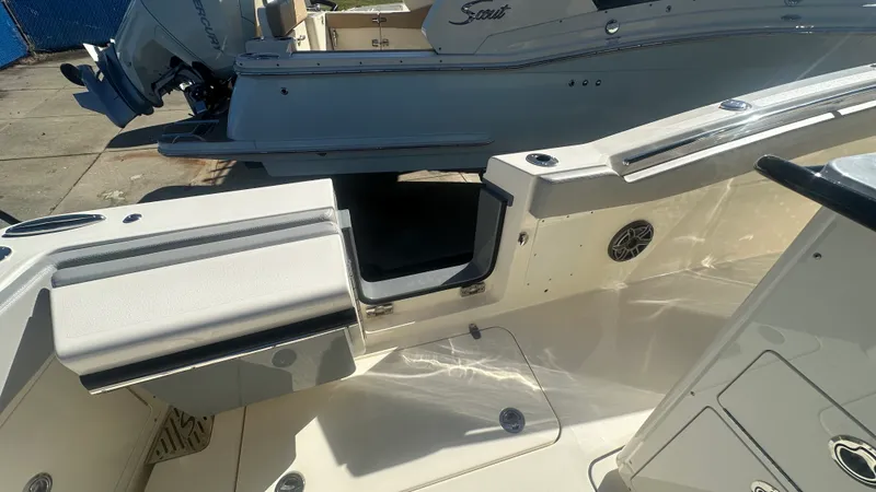 Slide: The Image of Scout 288 LXF 2026 - 19