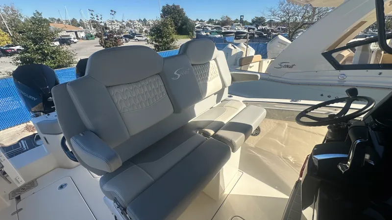 Slide: The Image of Scout 288 LXF 2026 - 27