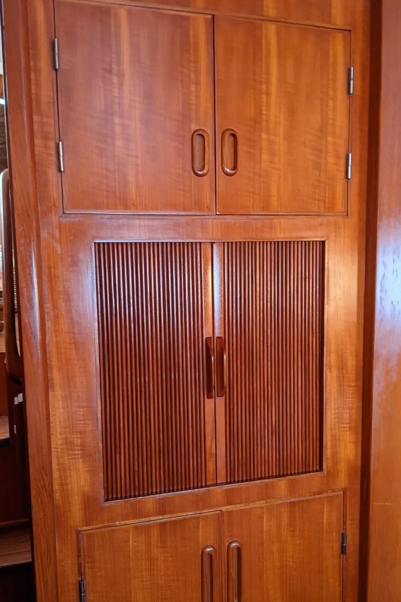 Slide: The Image of Wooden cabinet on Jefferson 43 Sun Deck, 1992 model. - 43