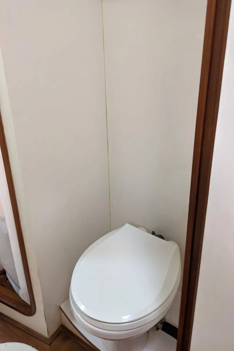 Slide: The Image of Jefferson 43 Sun Deck 1992 - 54