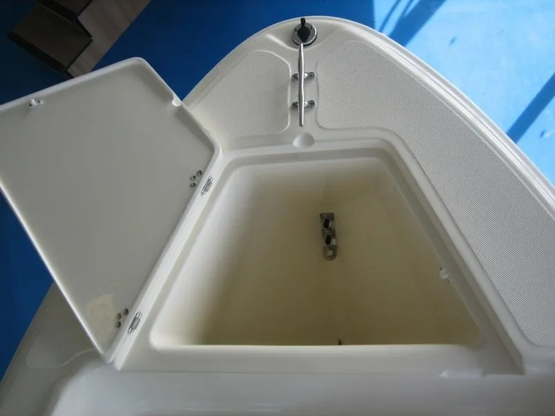 Slide: The Image of Scout 175 Sportfish 2025 - 13