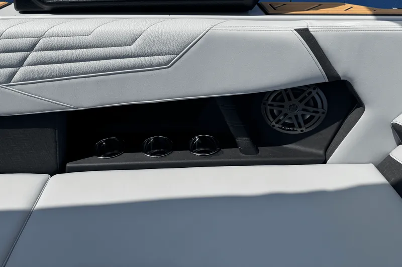 Slide: The Image of Nautique S21SUPER AIR 2026 - 33