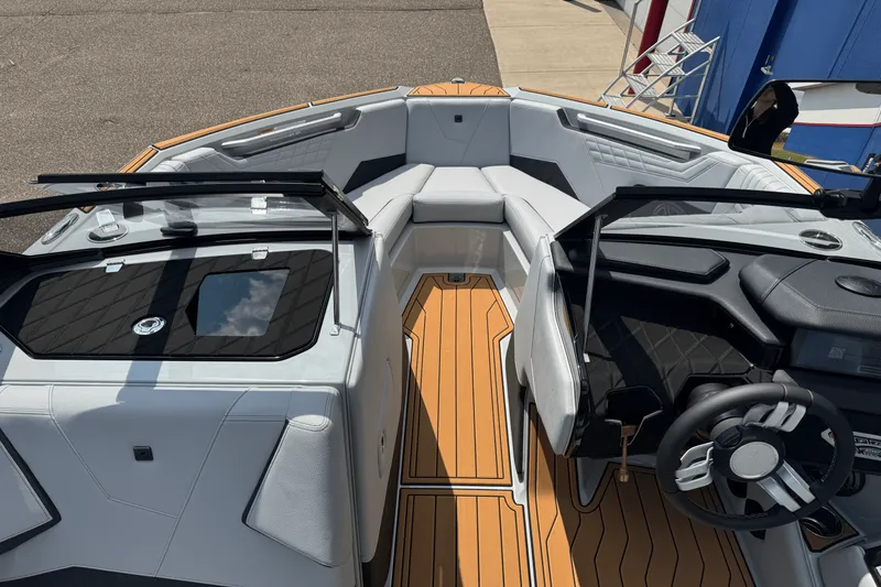 Slide: The Image of Nautique S21SUPER AIR 2026 - 42