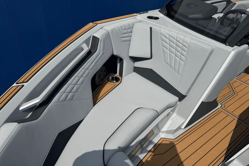 Slide: The Image of Nautique S21SUPER AIR 2026 - 48