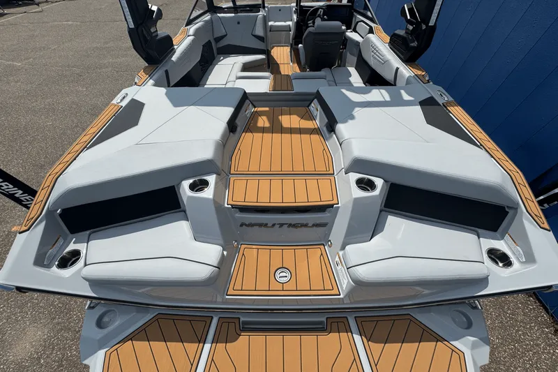 Slide: The Image of Nautique S21SUPER AIR 2026 - 6