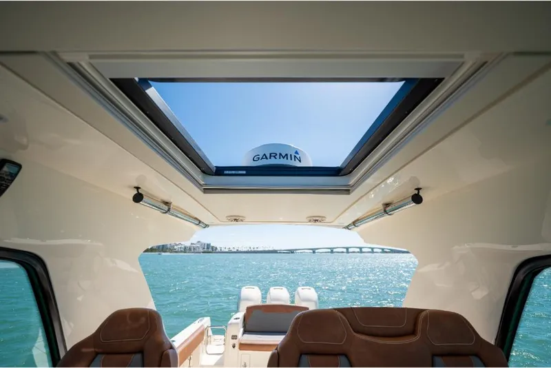 Slide: The Image of Scout 350 LXZ 2023 - 108