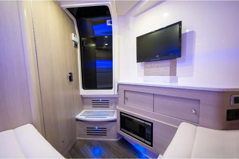 Slide: The Image of Scout 350 LXZ 2023 - 128