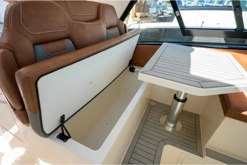 Slide: The Image of Scout 350 LXZ 2023 - 131