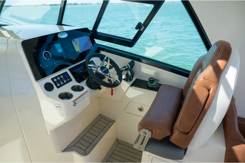 Slide: The Image of Scout 350 LXZ 2023 - 50