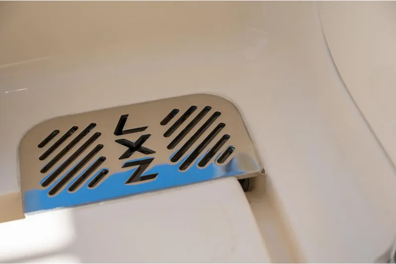 Slide: The Image of Scout 350 LXZ 2023 - 55