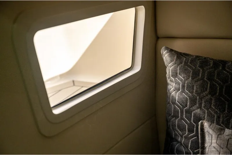 Slide: The Image of Scout 350 LXZ 2023 - 71