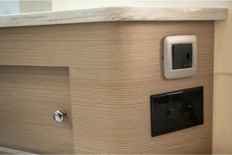 Slide: The Image of Scout 350 LXZ 2023 - 72