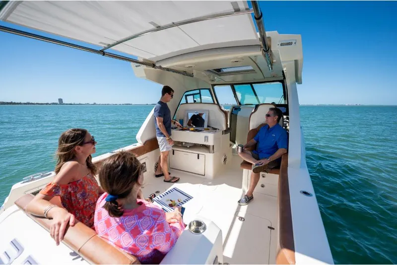 Slide: The Image of Scout 350 LXZ 2023 - 82