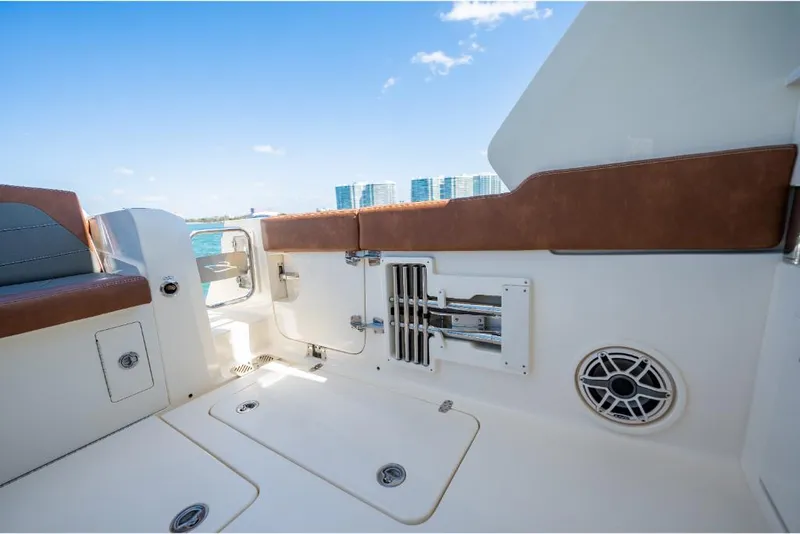 Slide: The Image of Scout 350 LXZ 2023 - 86